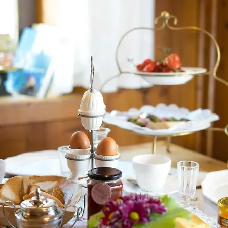 Gabis Kleine Spezerey Quarto em Acomodações Particulares *